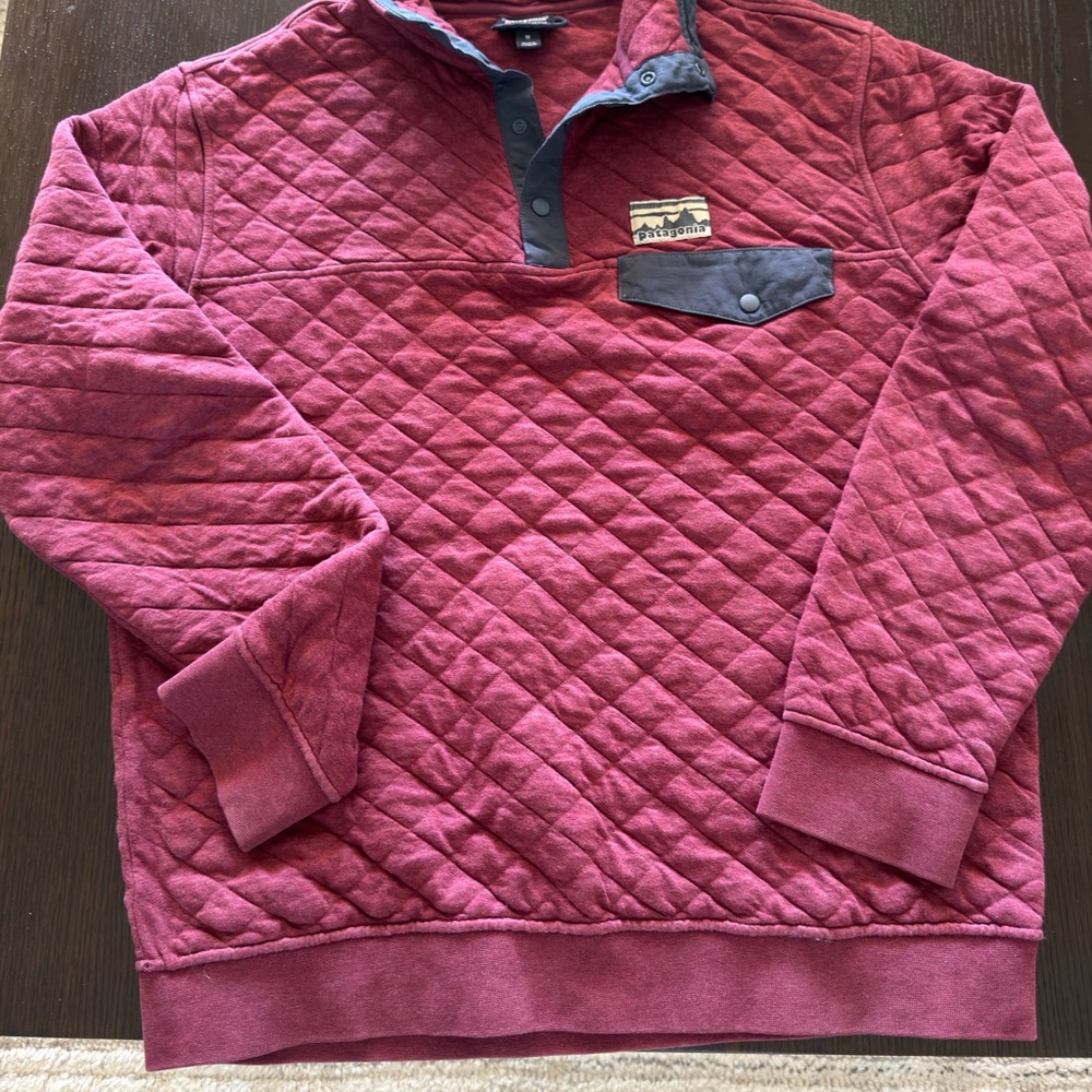 Patagonia Burgundy Quilted Pullover